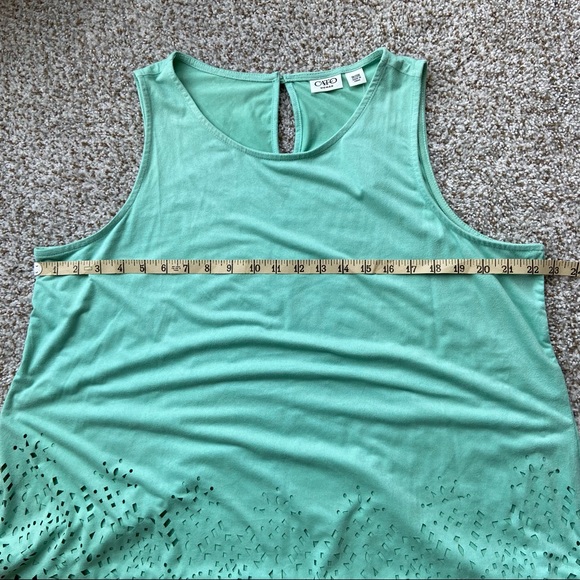 CATO Green Cutout Tank Top NWT Plus Size - Picture 5 of 6